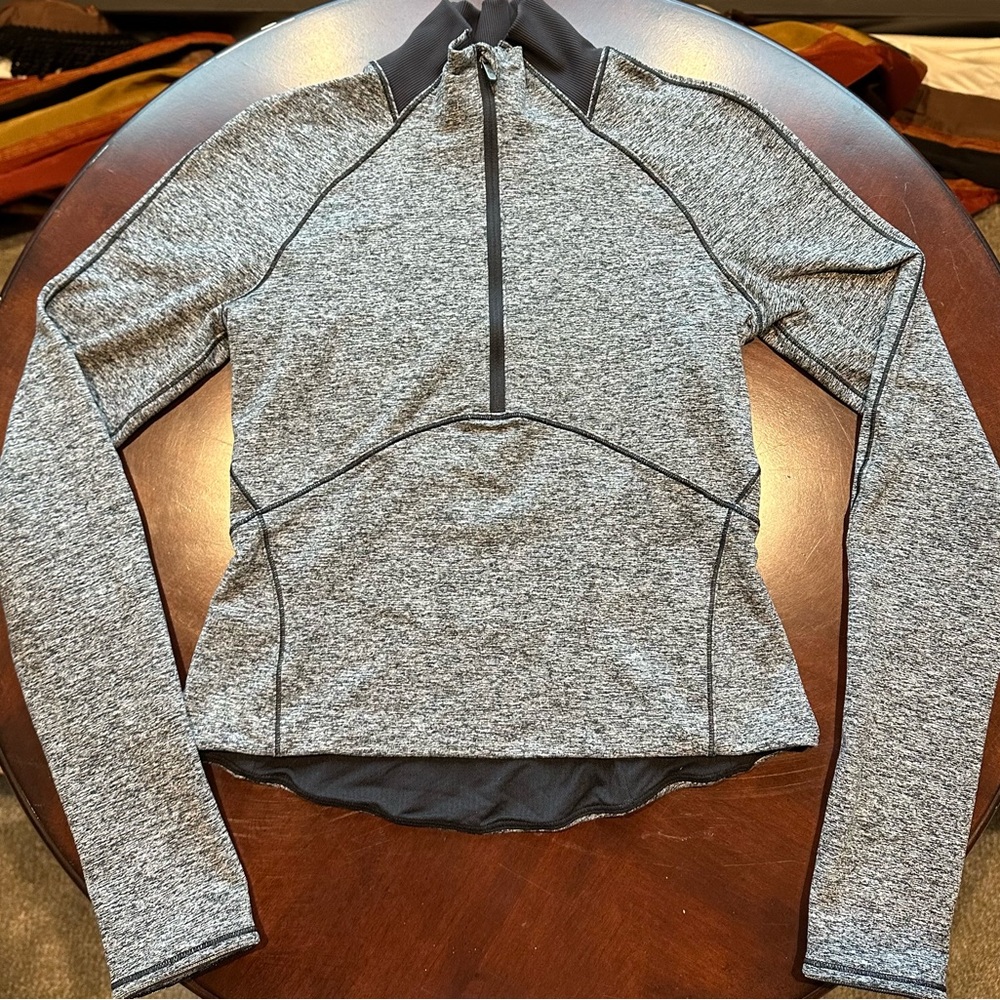 Lululemon Always Alert 1/2 Zip Heather Black SZ 4